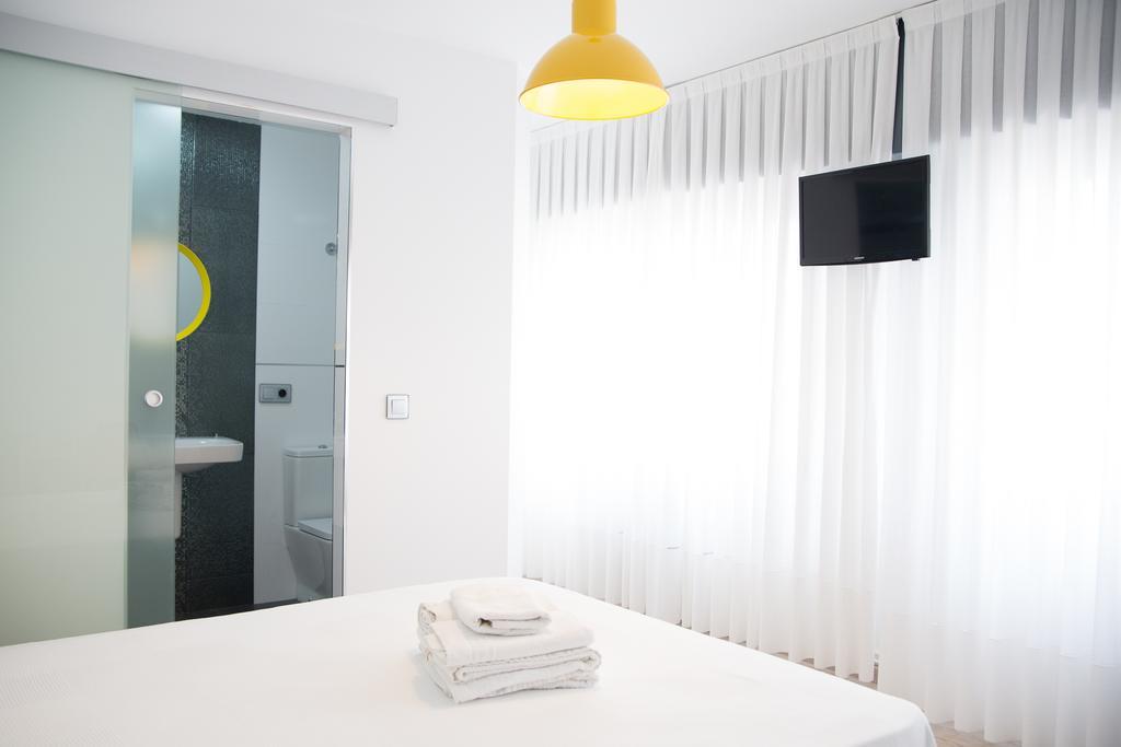 O Tobo Do Lobo Hotel Melide Kültér fotó